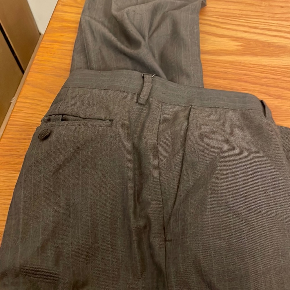 Like new men’s banana republic work pants
